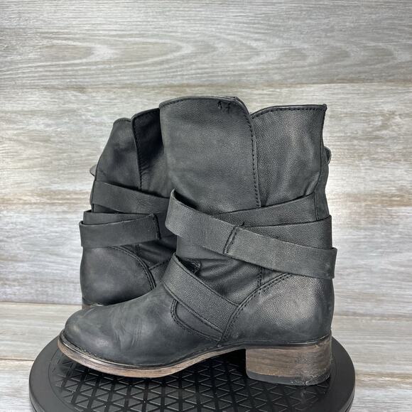 Steve Madden Womens Brewzzer Black Leather Buckle Moto Biker Boots Size 6.5 - Picture 5 of 9